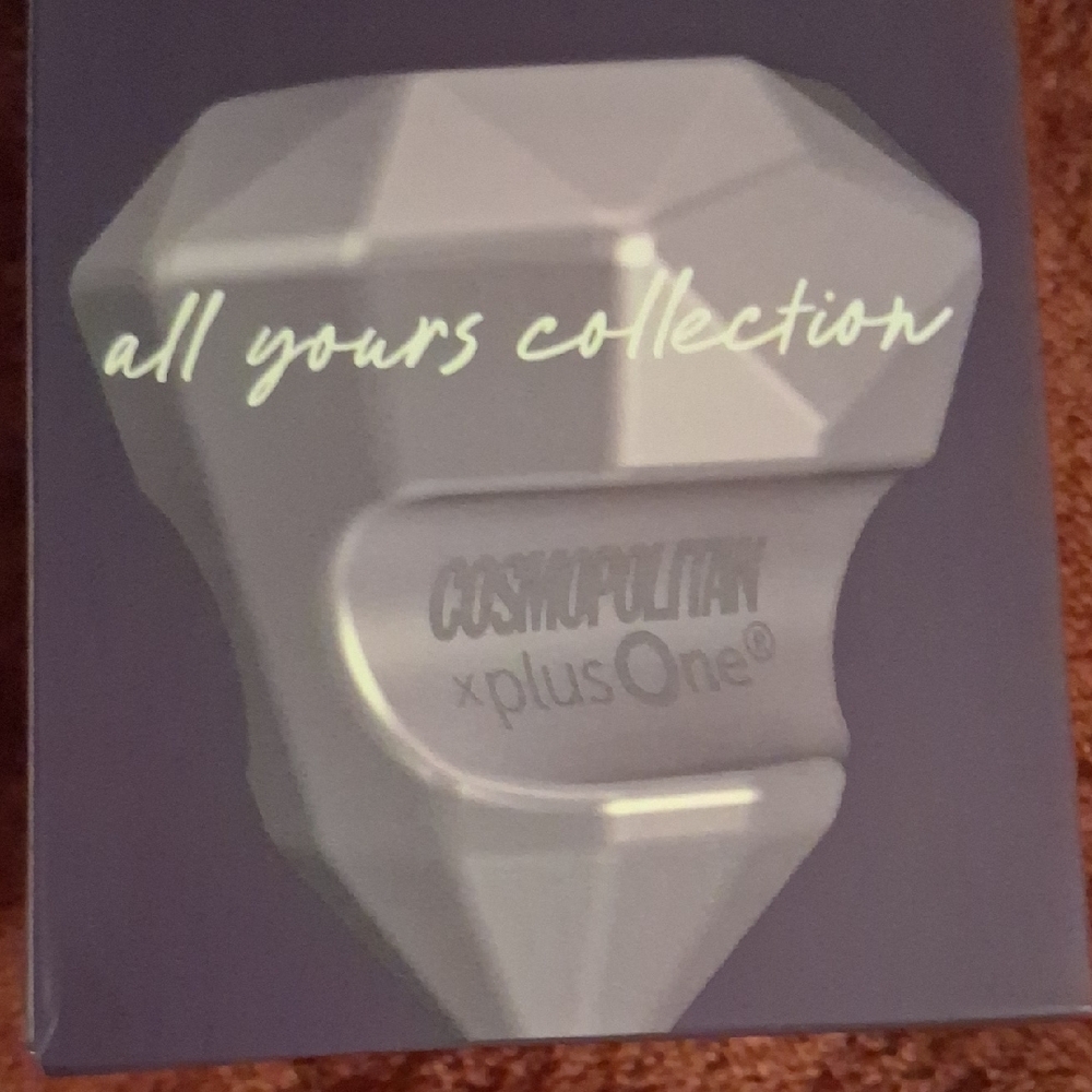 Cosmopolitan x plusOne Gem Vibe in Gray - Picture 2 of 6